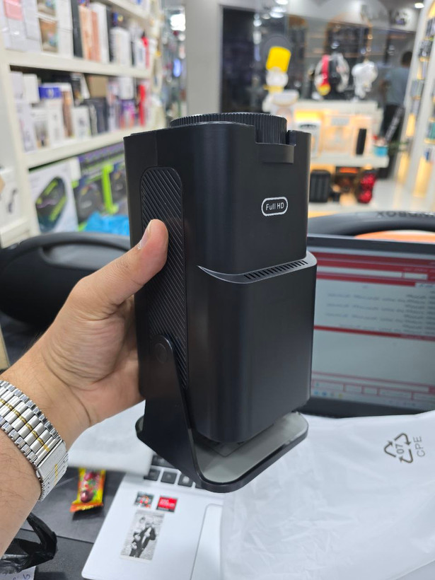 ویدیو پروژکتور اورجینال HY320 کارتن طلایی اصلی همراه با کابل HDMI ضمانت سلامت گارانتی تست و مرجوعی در صورت ایراد ارسال فوری به سراسر کشور